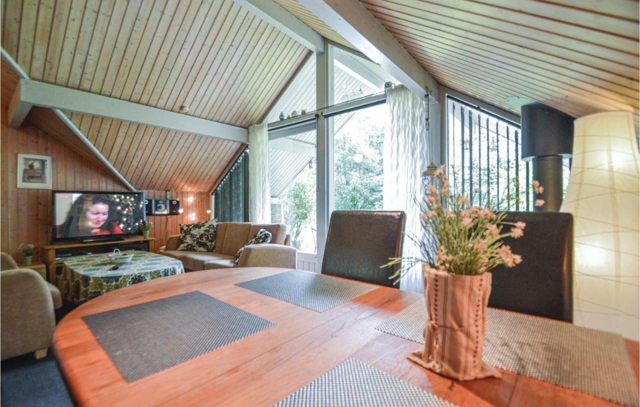 Nice Home In Toftlund With Kitchen Exterior foto